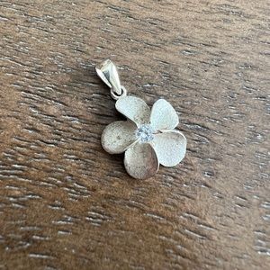 Sterling Silver Hawaiian Plumeria Pendant